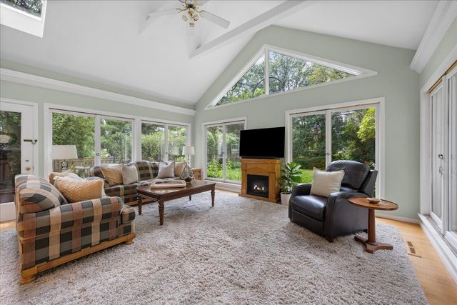 600 Sheridan Road, Winnetka, IL 60093
