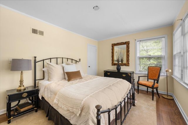 600 Sheridan Road, Winnetka, IL 60093