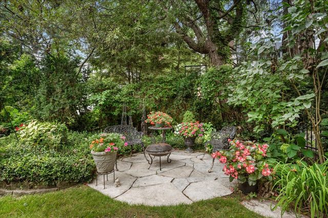 600 Sheridan Road, Winnetka, IL 60093