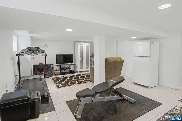 428 Innes Road, Wood Ridge, NJ 07075
