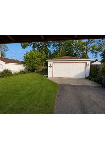 15527 Rose Drive, South Holland, IL 60473