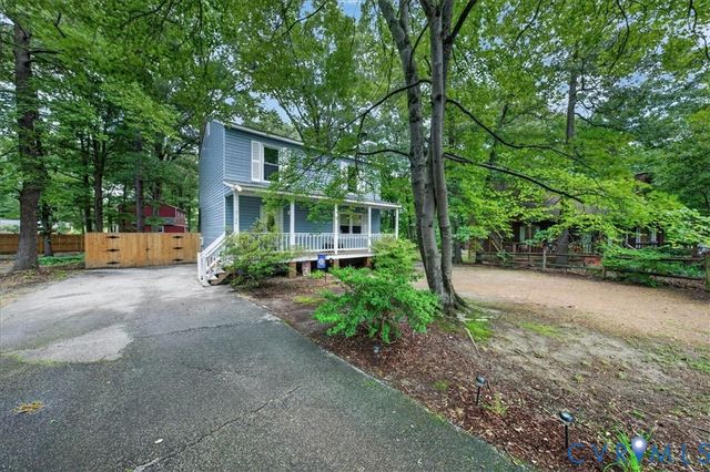 6704 Darcy Ct, Chesterfield, VA 23832