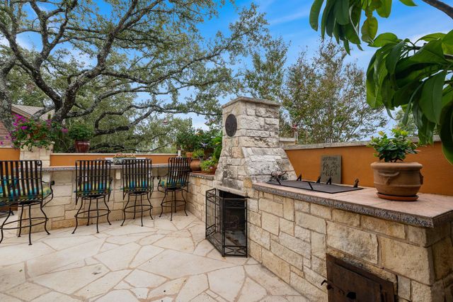 215 Tellus ST, Lakeway, TX 78734
