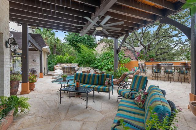 215 Tellus ST, Lakeway, TX 78734