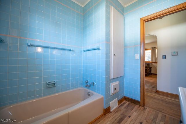 642 Jordan Drive NW, New Philadelphia, OH 44663