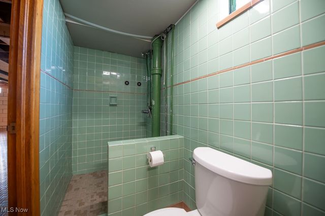 642 Jordan Drive NW, New Philadelphia, OH 44663