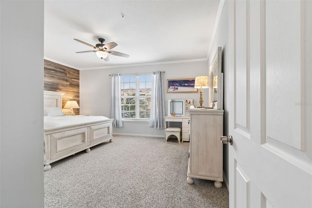 7903 SEMINOLE BOULEVARD 2208, Seminole, FL 33772