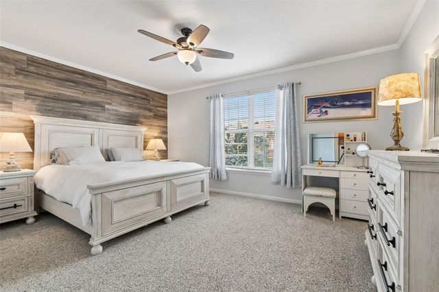 7903 SEMINOLE BOULEVARD 2208, Seminole, FL 33772