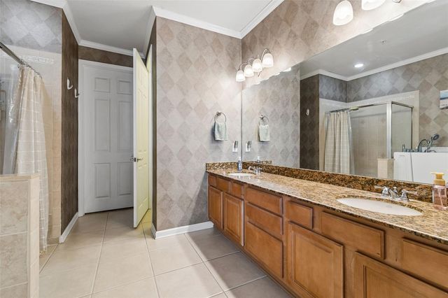 7903 SEMINOLE BOULEVARD 2208, Seminole, FL 33772