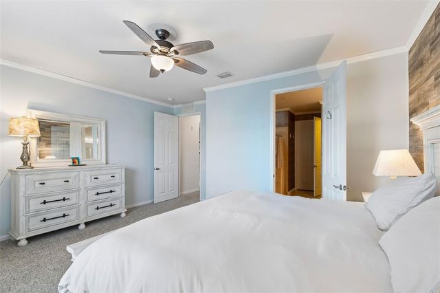 7903 SEMINOLE BOULEVARD 2208, Seminole, FL 33772