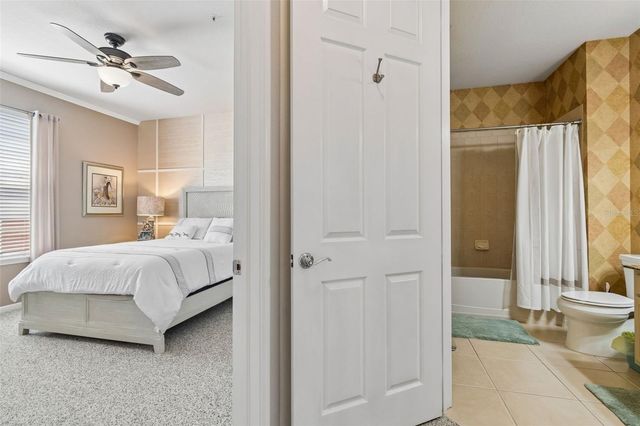 7903 SEMINOLE BOULEVARD 2208, Seminole, FL 33772