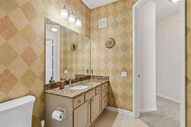 7903 SEMINOLE BOULEVARD 2208, Seminole, FL 33772