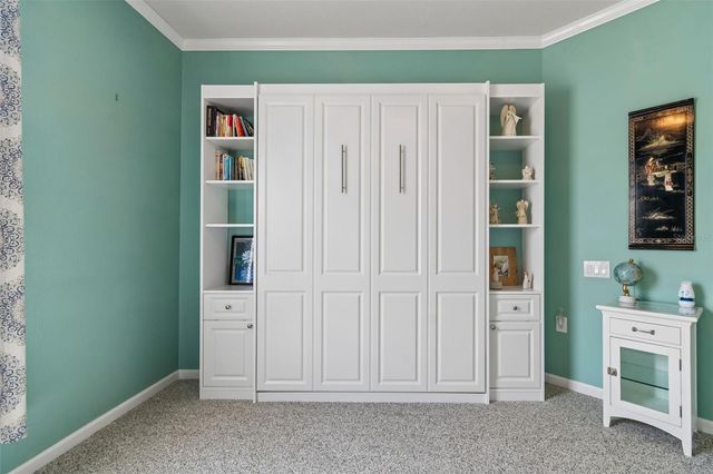 7903 SEMINOLE BOULEVARD 2208, Seminole, FL 33772