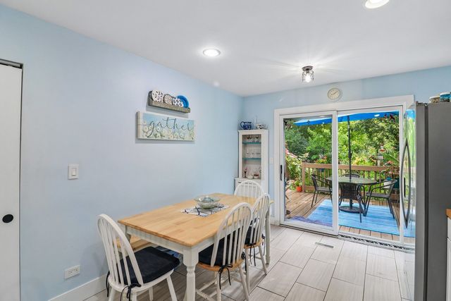 74 Silver Tree Circle, Cary, IL 60013