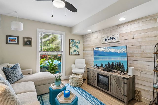 74 Silver Tree Circle, Cary, IL 60013