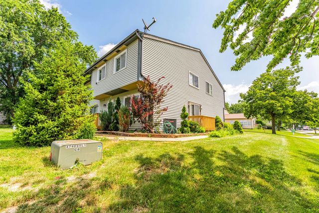 234 Algonquin Court, Bolingbrook, IL 60440