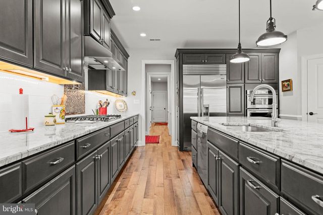 3716 ROSE TRADER LN, Newtown Square, PA 19073