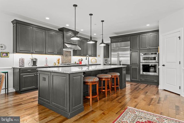 3716 ROSE TRADER LN, Newtown Square, PA 19073