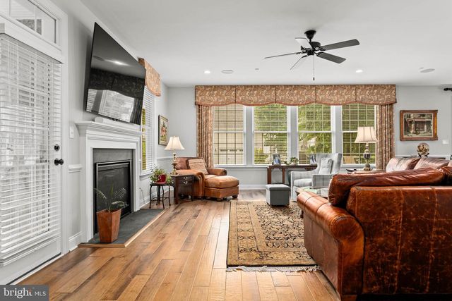 3716 ROSE TRADER LN, Newtown Square, PA 19073