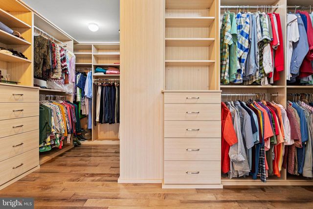 3716 ROSE TRADER LN, Newtown Square, PA 19073