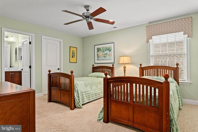 3716 ROSE TRADER LN, Newtown Square, PA 19073