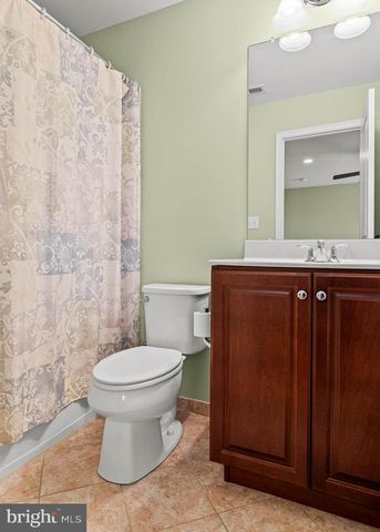 3716 ROSE TRADER LN, Newtown Square, PA 19073