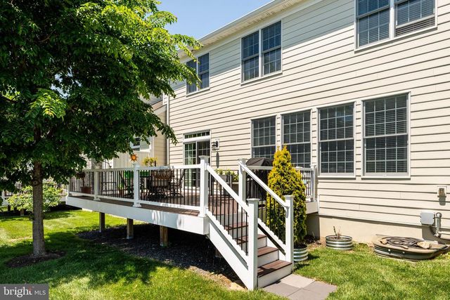 3716 ROSE TRADER LN, Newtown Square, PA 19073