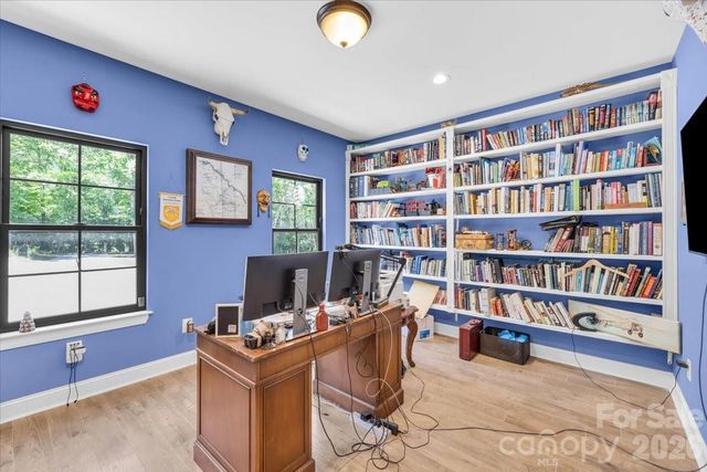 1194 99 Island Road, Blacksburg, SC 29702