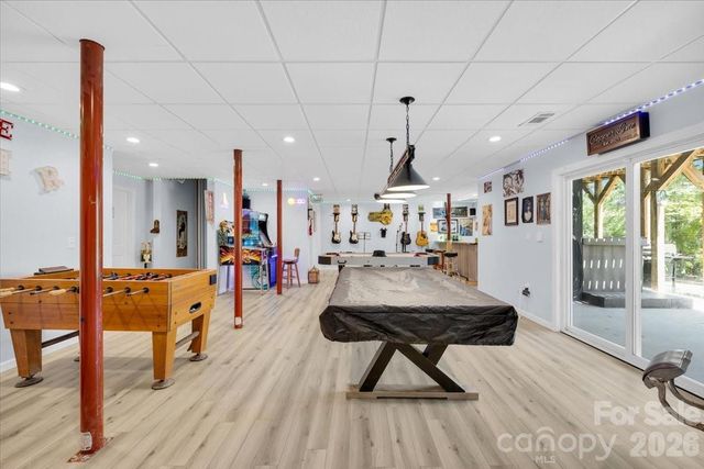 1194 99 Island Road, Blacksburg, SC 29702