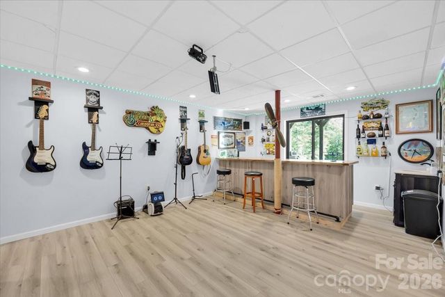 1194 99 Island Road, Blacksburg, SC 29702