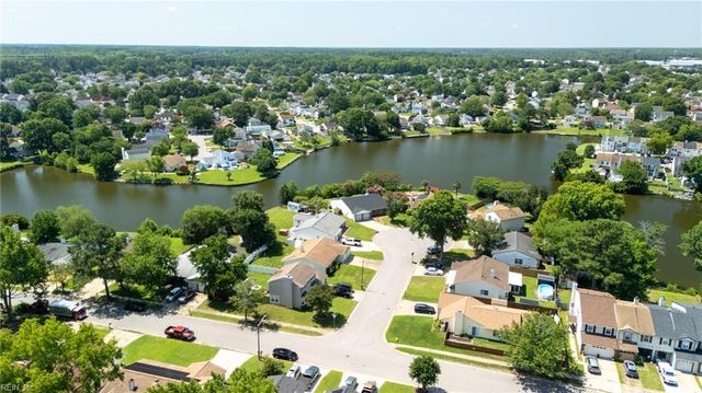 1712 Lamerton CT, Virginia Beach, VA 23453