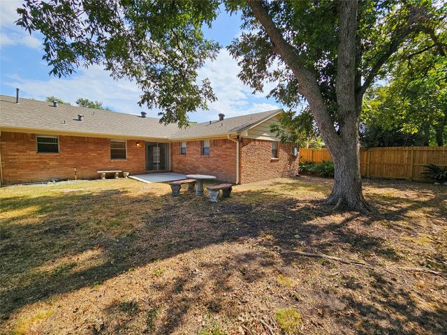 2710 Raspberry Lane, Pasadena, TX 77502