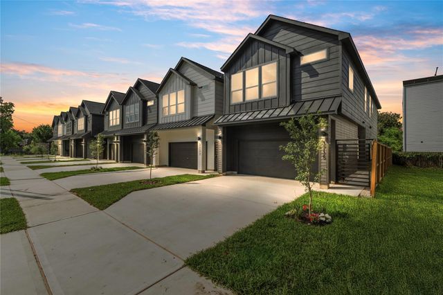 3733 & 3735 Lydia Street, Houston, TX 77021