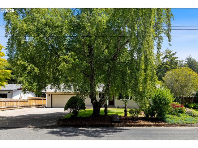 2750 Ne HARNEY Dr, Newport, OR 97365