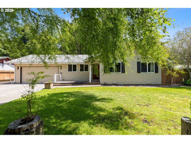 2750 Ne HARNEY Dr, Newport, OR 97365