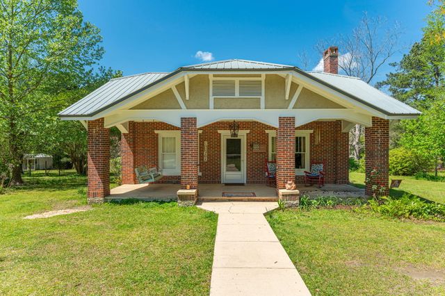 8168 N Hwy 85, Laurel Hill, FL 32567