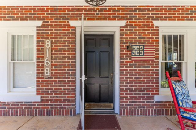 8168 N Hwy 85, Laurel Hill, FL 32567