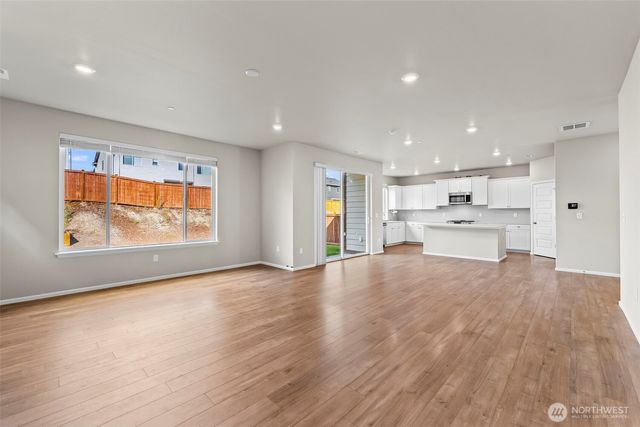 957 Timberline Avenue, Bremerton, WA 98312