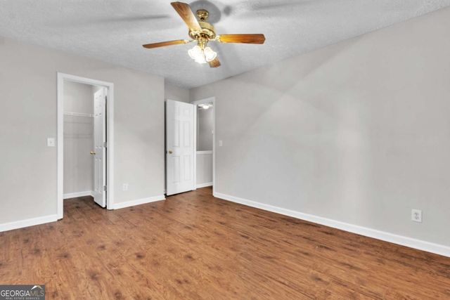 1050 Daventry Crossing, Woodstock, GA 30188