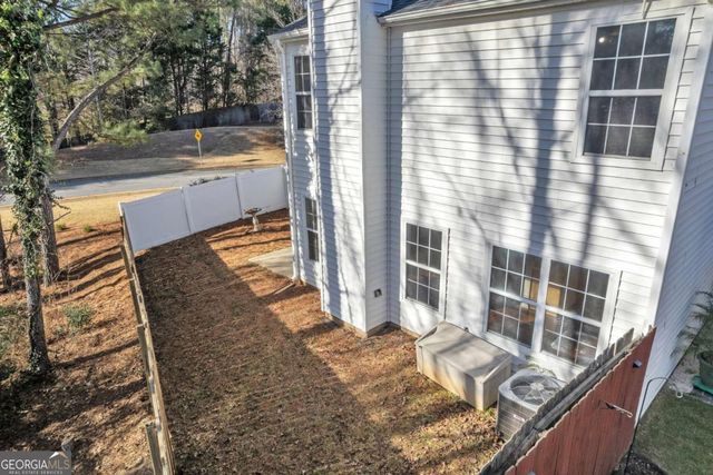 1050 Daventry Crossing, Woodstock, GA 30188