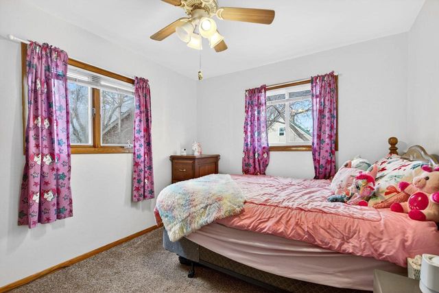 1013 HARRISON STREET, Neenah, WI 54956