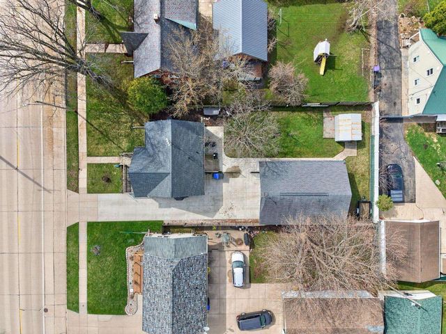 1013 HARRISON STREET, Neenah, WI 54956