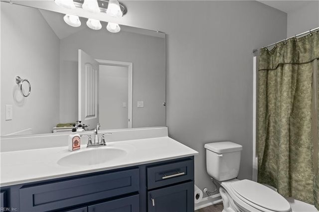 112 Bellflower LN, Suffolk, VA 23435