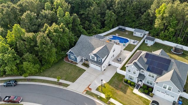 112 Bellflower LN, Suffolk, VA 23435
