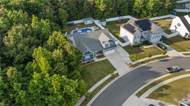 112 Bellflower LN, Suffolk, VA 23435