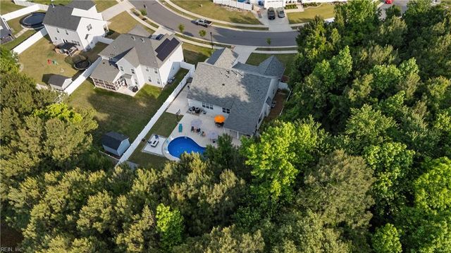 112 Bellflower LN, Suffolk, VA 23435