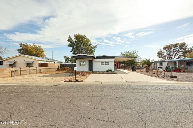 515 E CHARLESTON Avenue, Phoenix, AZ 85022