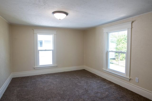 116 E Clay Street, Kalamazoo, MI 49007