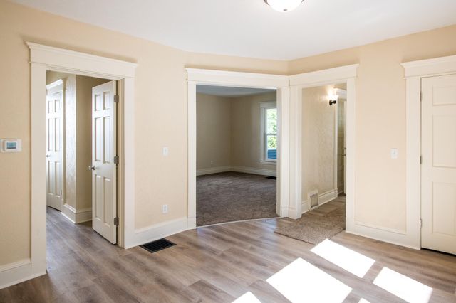 116 E Clay Street, Kalamazoo, MI 49007