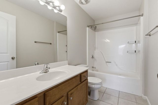 5003 CRAYDON DR, Columbia, MO 65203